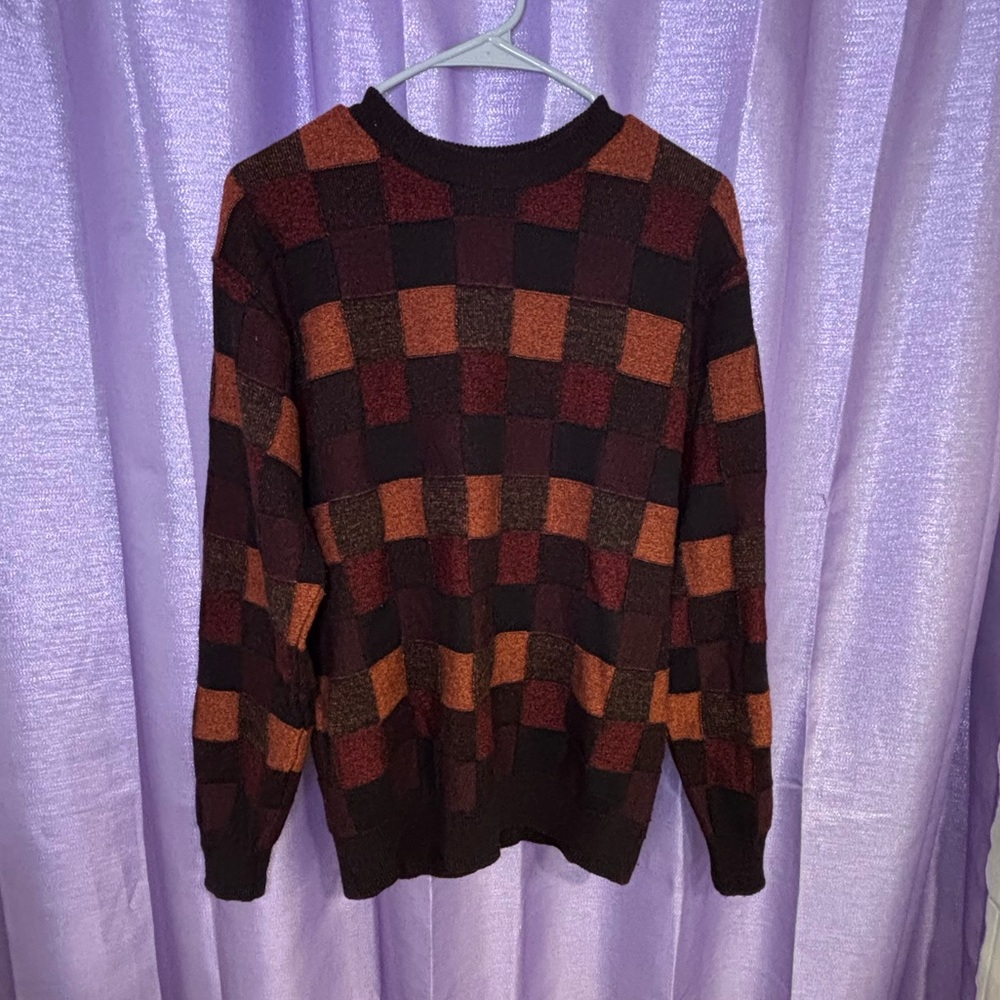 Lorenzo V-Neck Sweater in Deep Burgundy